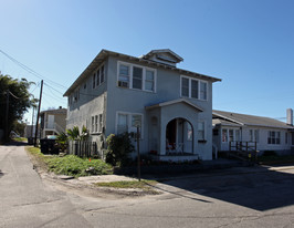 Essential Balance Holistic Wellness Center in Tampa, FL - Foto de edificio - Building Photo