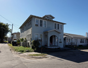 Essential Balance Holistic Wellness Center in Tampa, FL - Building Photo - Building Photo