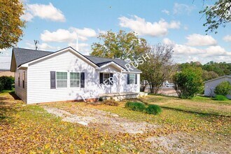105 White Oak St in Rossville, GA - Building Photo - Building Photo