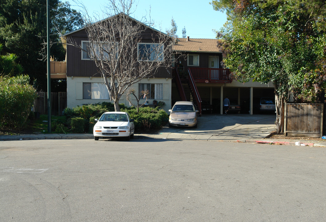 1834 Higdon Ave in Mountain View, CA - Building Photo