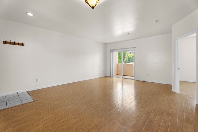 411 S Garfield Ave in Monterey Park, CA - Building Photo - Building Photo