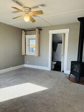 1542 S Oakes St in Tacoma, WA - Building Photo - Building Photo