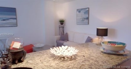 949 Pennsylvania Ave-Unit -307 in Miami Beach, FL - Building Photo - Building Photo