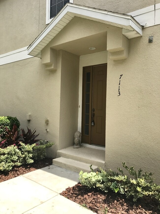 property at 7113 Harmony Square Dr S