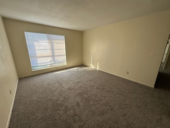 4306 Lake Rd in Killeen, TX - Foto de edificio - Building Photo