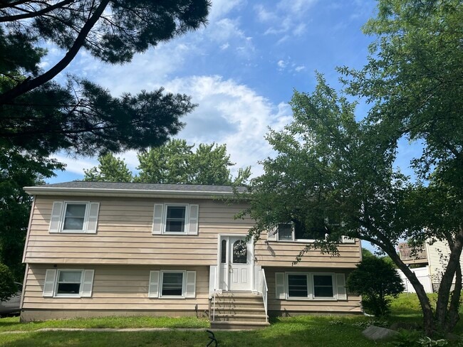property at 31 Michaelangelo St