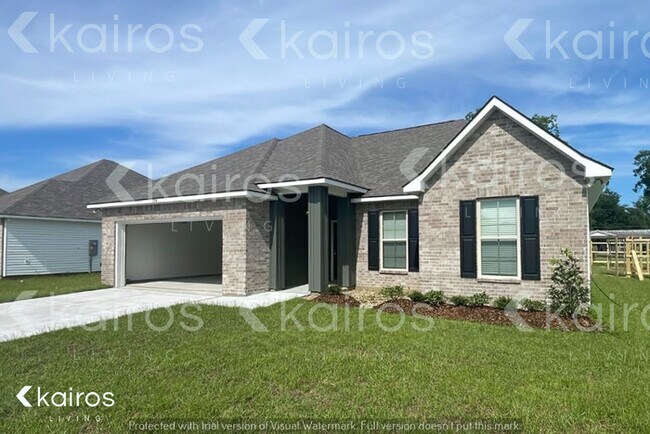 property at 104 Carencro St