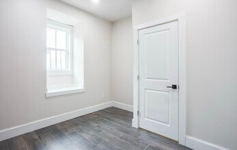 604 Massachusetts Ave, Unit 2 in Boston, MA - Building Photo - Building Photo