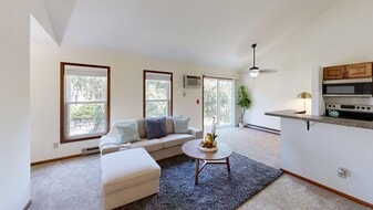 High Point Commons Apartments in Madison, WI - Building Photo