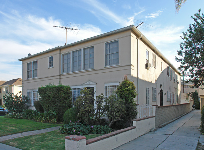 1001 S Shenandoah St in Los Angeles, CA - Building Photo - Building Photo