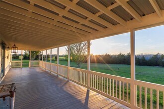 3831 Meadow View Ln in Fayetteville, TX - Building Photo - Building Photo