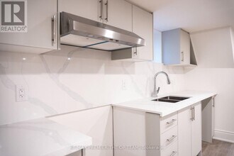 148 Martin Grove Rd in Toronto, ON - Building Photo - Building Photo