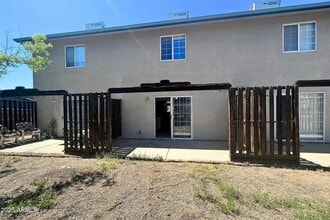 9615 E Lakeshore Dr in Prescott Valley, AZ - Building Photo - Building Photo