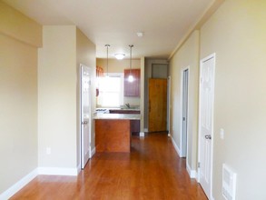 1051 Post in San Francisco, CA - Building Photo - Interior Photo