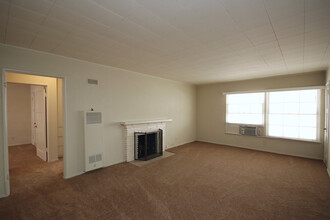 181 S Marengo Ave, Unit 10 in Pasadena, CA - Building Photo - Building Photo