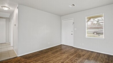 612 Marshall in Angleton, TX - Building Photo - Building Photo