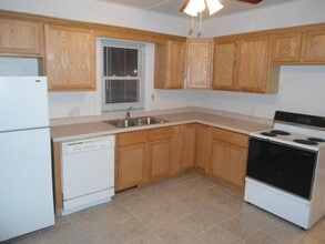 1707 Charles St in La crosse, WI - Building Photo - Building Photo