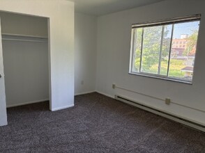 685 Michigan Ave in Battle Creek, MI - Building Photo - Building Photo