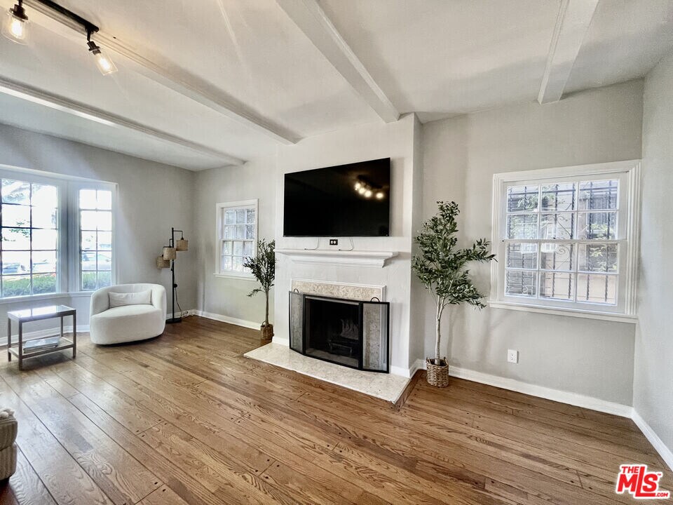 1436 Spaulding Ave in Los Angeles, CA - Building Photo