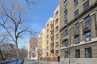 345 Riverside Dr in New York, NY - Building Photo - Building Photo