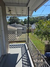 2544 16th Ave S, Unit 1/2 upstairs in St. Petersburg, FL - Building Photo - Building Photo