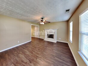 685 Oxford Hall Dr SW in Lawrenceville, GA - Building Photo - Building Photo