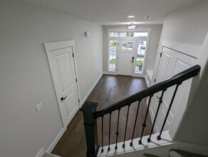 16706 NW Crossvine St in Portland, OR - Building Photo - Building Photo