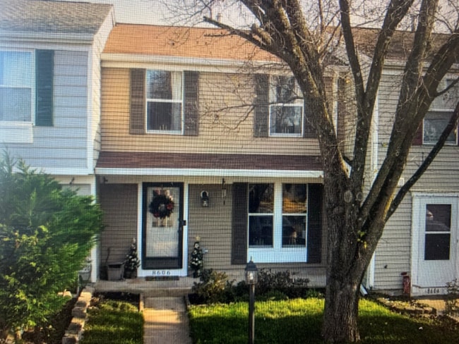 property at 8606 Hamilton Ct