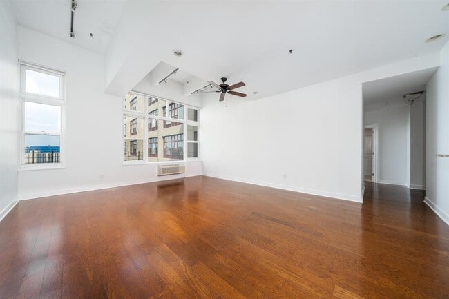 1500 Hudson St in Hoboken, NJ - Building Photo - Building Photo