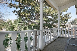 822 E Carson St in San Antonio, TX - Building Photo - Building Photo