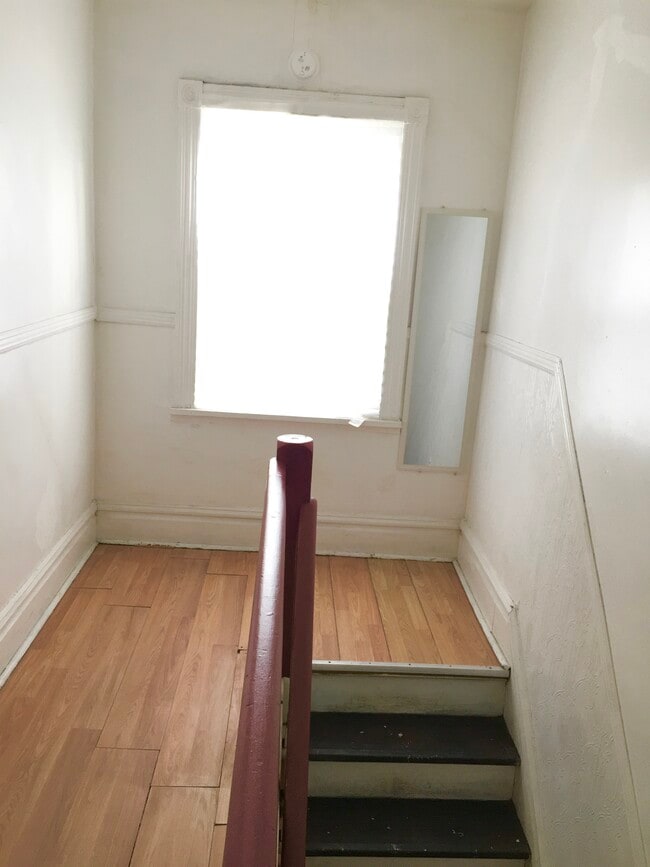 502 Cato St, Unit Top 2 bd unit in Pittsburgh, PA - Building Photo - Building Photo