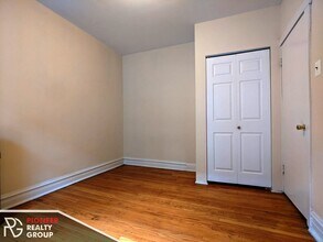 951 W Cornelia Ave, Unit 1A in Chicago, IL - Building Photo - Building Photo