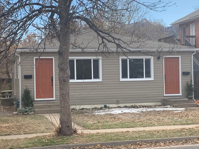 2118 Grove Cir, Unit 1