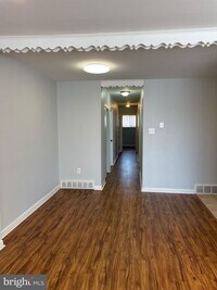 4403 Pearson Ave photo'