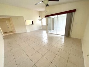 718 Pine Island Dr in Melbourne, FL - Building Photo - Building Photo
