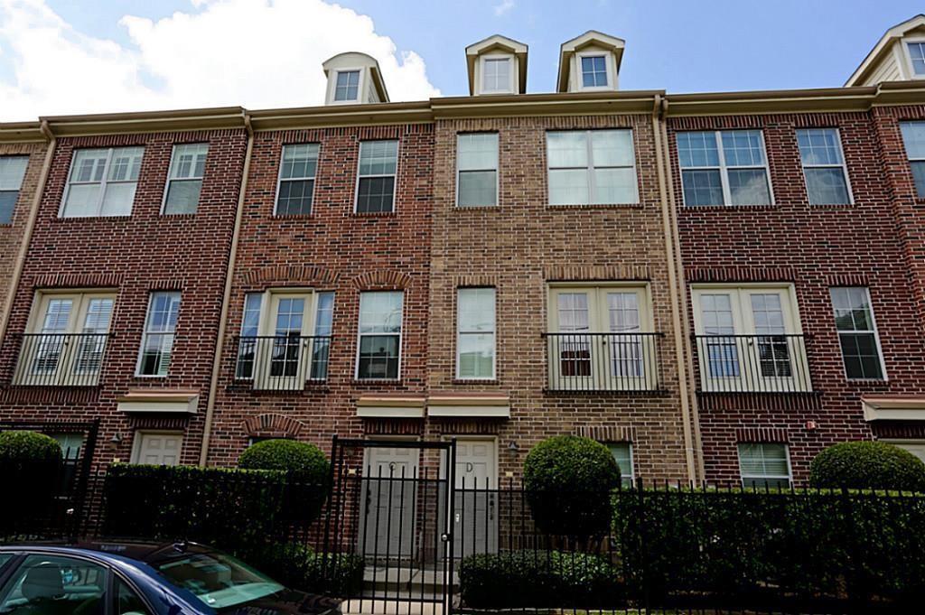 1913 Gillette St in Houston, TX - Building Photo