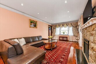 87-67 Chevy Chase St in Queens, NY - Building Photo - Building Photo
