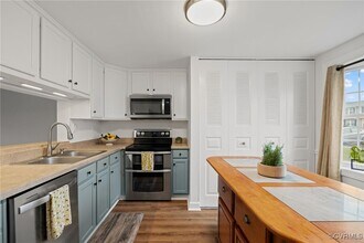 7954 Clovertree Ct in Richmond, VA - Building Photo - Building Photo