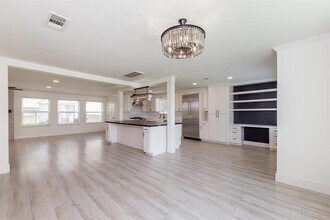2815 Field Line Dr in Sugar Land, TX - Building Photo - Building Photo