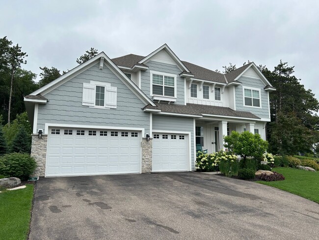 7060 61st St S in Cottage Grove, MN - Building Photo - Building Photo