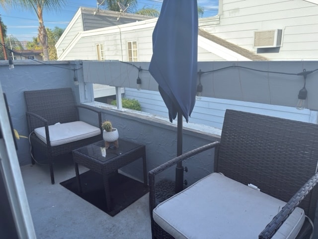 20930 Parthenia St, Unit 216 in Canoga Park, CA - Building Photo - Building Photo