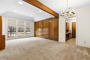 5600 Willow Bend Ct in Plano, TX - Building Photo