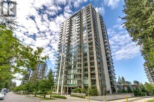 3355 Binning Rd in Vancouver, BC - Building Photo