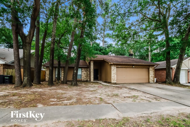 2702 Forestbrook Dr in Spring, TX - Building Photo - Building Photo