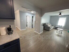 1614 Murchison Rd in Fayetteville, NC - Building Photo - Building Photo