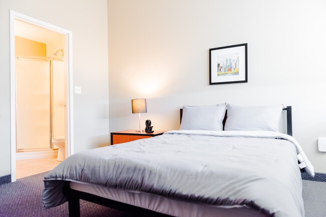 185 King St N in Waterloo, ON - Building Photo - Building Photo