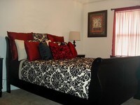 Bedroom - Montlimar Apartamentos in Mobile, Alabama