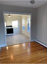 52 Johnson St, Unit 52 rear 1st floor in Leominster, MA - Building Photo - Building Photo