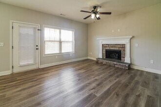 235 Summer Gate Ln, Unit 1004 in Villa Rica, GA - Building Photo - Building Photo