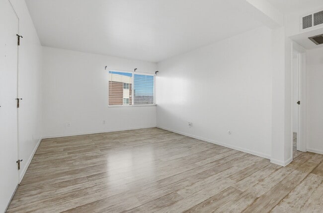 property at 3613 S Sheridan Blvd